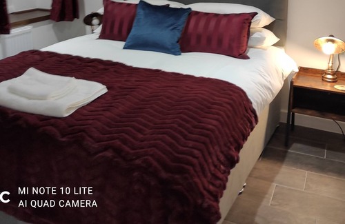West Buckland Bed & Breakfast | Blackbird House, Apartments and Studios