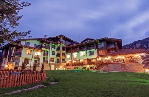Smolyan Apartment | BlackBox StudionCharming 1-bedroom apartment in enchanting Pamporovo with WiFi
