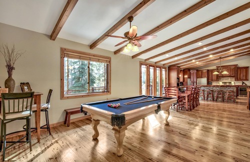 Tahoe Paradise House | Blackfoot Luxury Retreat - Hot Tub, Pool Table, 5BD/4BA, Pets, Deck