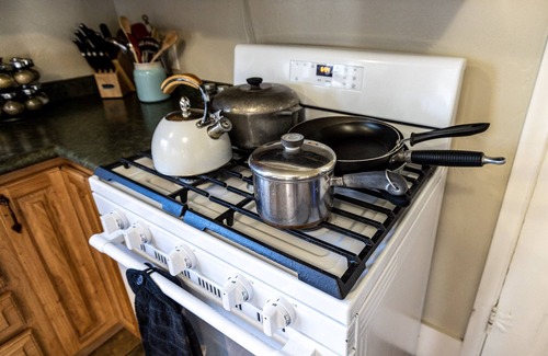 Moroni House | Blackham Homestead:10mi to Maple Canyon+ RV🅿️+kitchen+wash+dry+bbq +pets