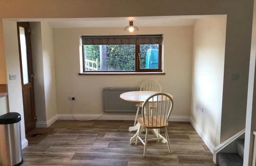 Birdlip Cabin | Blacklaines Annexe
