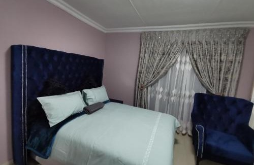 Kriel House | Blackpony Guesthouse