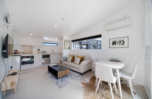 Queenstown City Centre Apartment | Blackrock Apartments