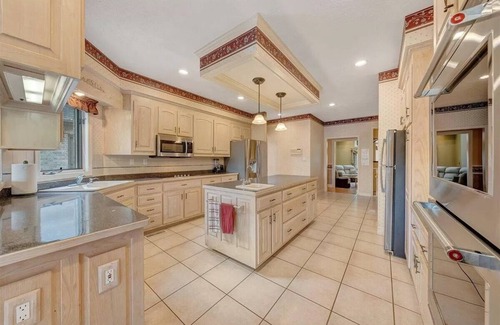 Wirtz House | Blackwater Castle w/Private Pool, Arcade, Hot Tub