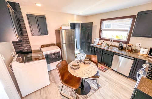 Alcoa House | Blackwood Home/♨️Hot tub relax/4 min to TYS airport