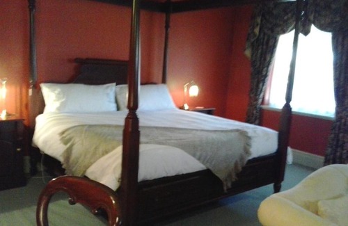 Mullalyup Bed & Breakfast | Blackwood Inn Innkeepers House