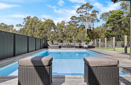 Willow Vale House | Blackwood Manor Retreat - unforgettable moments for large families or groups.