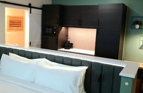 Mullalyup Hotel | Blackwood Valley Suites
