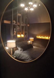 Boeschepe House | "BLACQ ROOM" Luxe, balnéo, sauna 50 nuances de grey