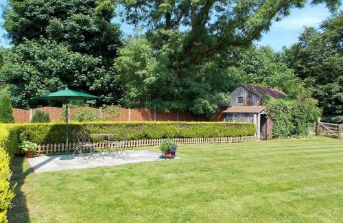 Johnstonebridge House | Blaeberry Cottage - 28061