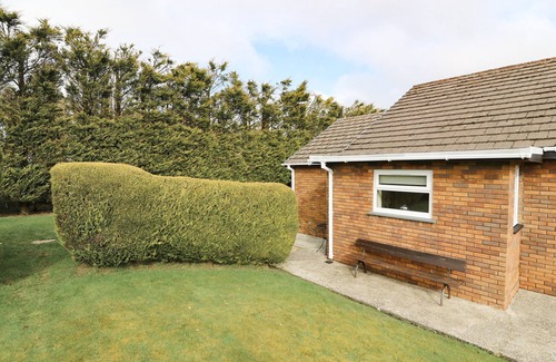 Bethania House | BLAENYWAWR ANNEXE, country holiday cottage in Aberaeron