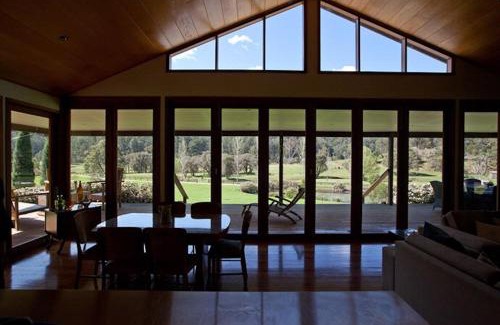 Wollombi Cabin | Blair Athol Estate Wollombi