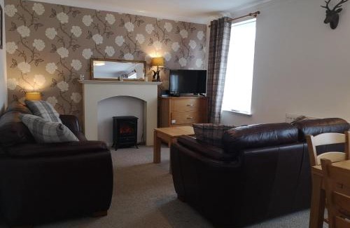 Doune House | Blair Drummond Holiday Home