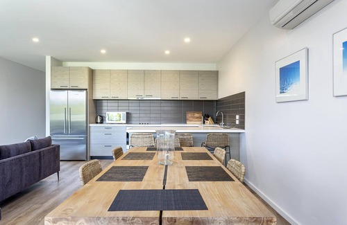 Blairgowrie Apartment | Blairgowrie Apartment 2 - 1 NIGHT FREE!* - Newly renovated apartment in Blairgowrie Fvillage