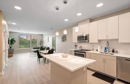 Alexandria West Apartment | Blake - Alexandria - Apt 403