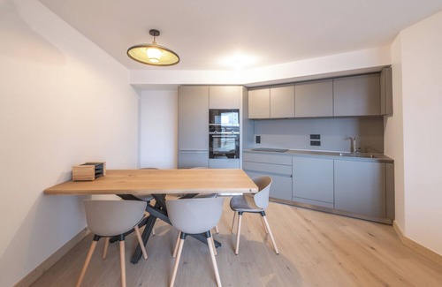 Bergers Apartment | BLANC PHOENIX - Winter/Summer comfort, Terrace, Pool, Spa at the foot of the slopes
