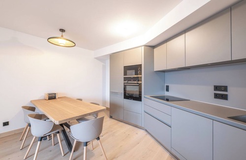 Bergers Apartment | BLANC PHOENIX - Winter/Summer comfort, Terrace, Pool, Spa at the foot of the slopes