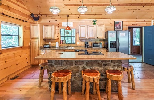 Newnata House | Blanchard Cabin in the Woods - fiber internet