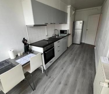 La Source Apartment | Blanche apparemment