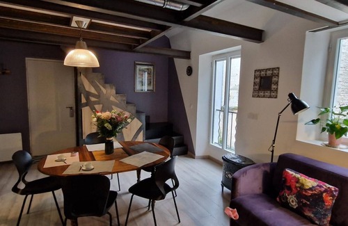 Fontainebleau Apartment | Blanche Charmant duplex-Apartment