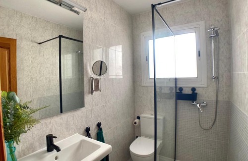 Blanes Apartment | Blanes old town: 2 blocks/2 min walk to the beach