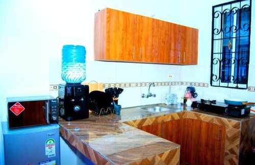 Gede Apartment | Blaq's Luxury Homes- Exquisite, Cozy Studio.