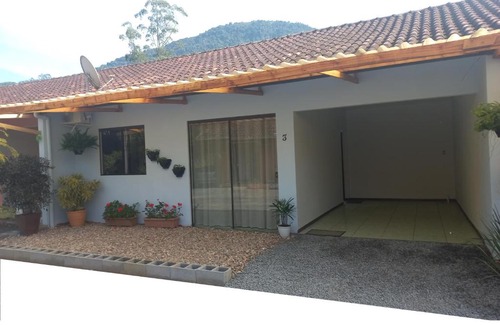 Pomerode Apartment | Blau Haus - 2 Quartos