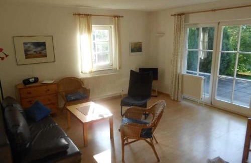 Lonvitz Apartment | "Blaues Haus"