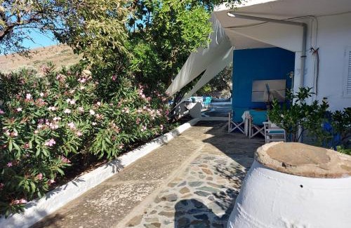 Plokamiana House | Ble 1BR Vacation Home with Private Terrace