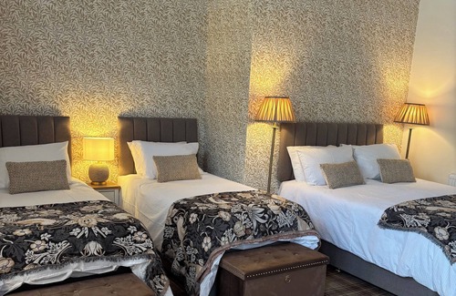 Brampton Bed & Breakfast | Blenkinsopp Castle Inn