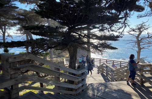 Monterey House | Blessed beachhouse 200 steps to the sand