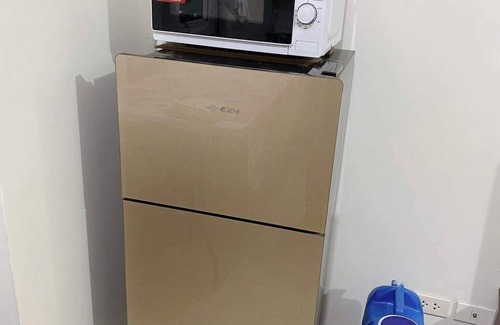 Ugong Condo | Blessed condo for group of 6 having bunk beds with free Wi-Fi Internet