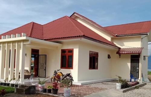 Ambarita House | Blesshomestay Samosir
