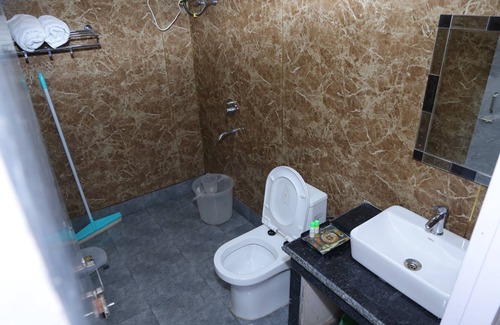 Kharsali Hotel | BLESSINGS RESORT