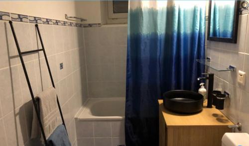 Hauterive Apartment | Bleu Bambou