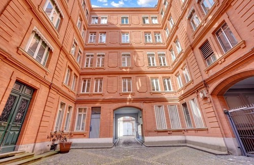 Arnaud Bernard Apartment | Bleu du Maine - Elegant T3 avec terrasse