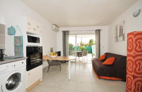 L'Houezel Apartment | Bleu Marine Dampierre