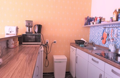 Mitte Apartment | Blick auf den Fernsehturm vom Bett! Hell, Ruhig, Einzigartig