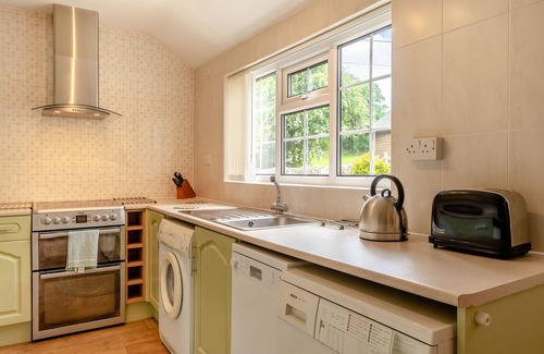 Glaisdale Cottage | BLINKBONNY, pet friendly, character holiday cottage in Glaisdale