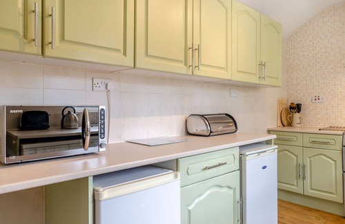 Glaisdale Cottage | BLINKBONNY, pet friendly, character holiday cottage in Glaisdale