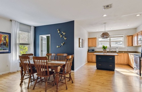 Waveland Condo | Bliss awaits your family at the Bay Breeze Beach House!