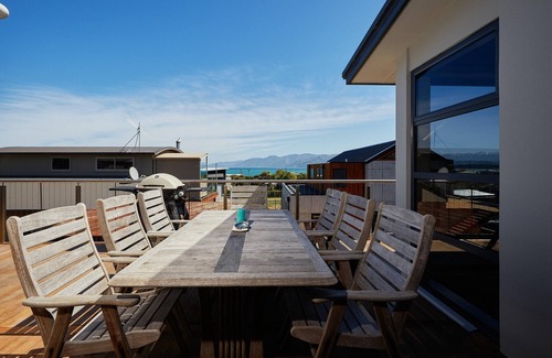 South Bay House | Bliss - Beautiful Home Great For Large Gatherings