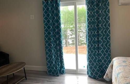 King's Point Apartment | Bliss by da Bay (Suite 2)