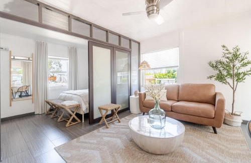 Singer Island Apartment | Bliss stylish apartment with pool, by beach
