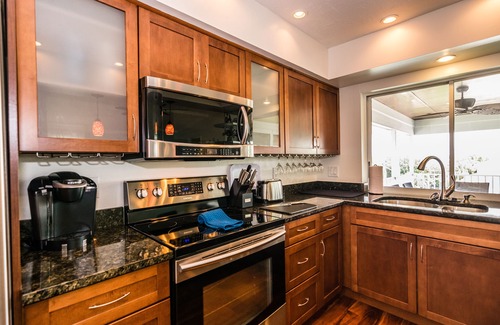 Bradenton Beach House | Bliss & Tonic Up | Coastal Retreat with Water Views & Steps to the Beach