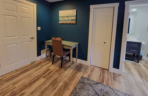 Irons Cottage | Blissful Bass Lake Family Escape