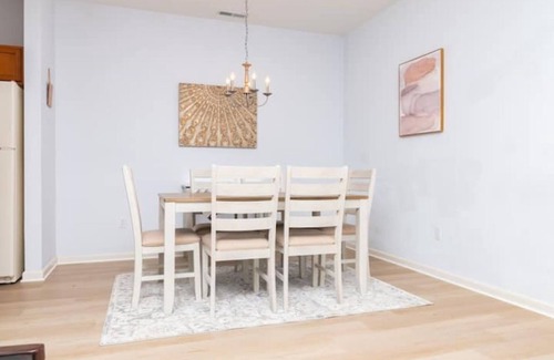 Lewes House | Blissful Bay Crossing condo- RT 1 - community pool