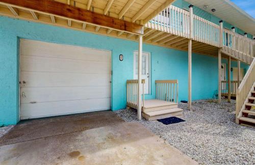 Englewood House | Blissful Beach Retreat A