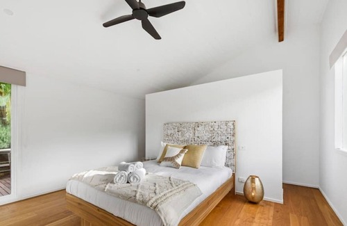 Stanwell Park House | Blissful Beachside Stay / Stanwell Park