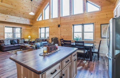Eagle Bay House | Blissful Bear on South Shore Road